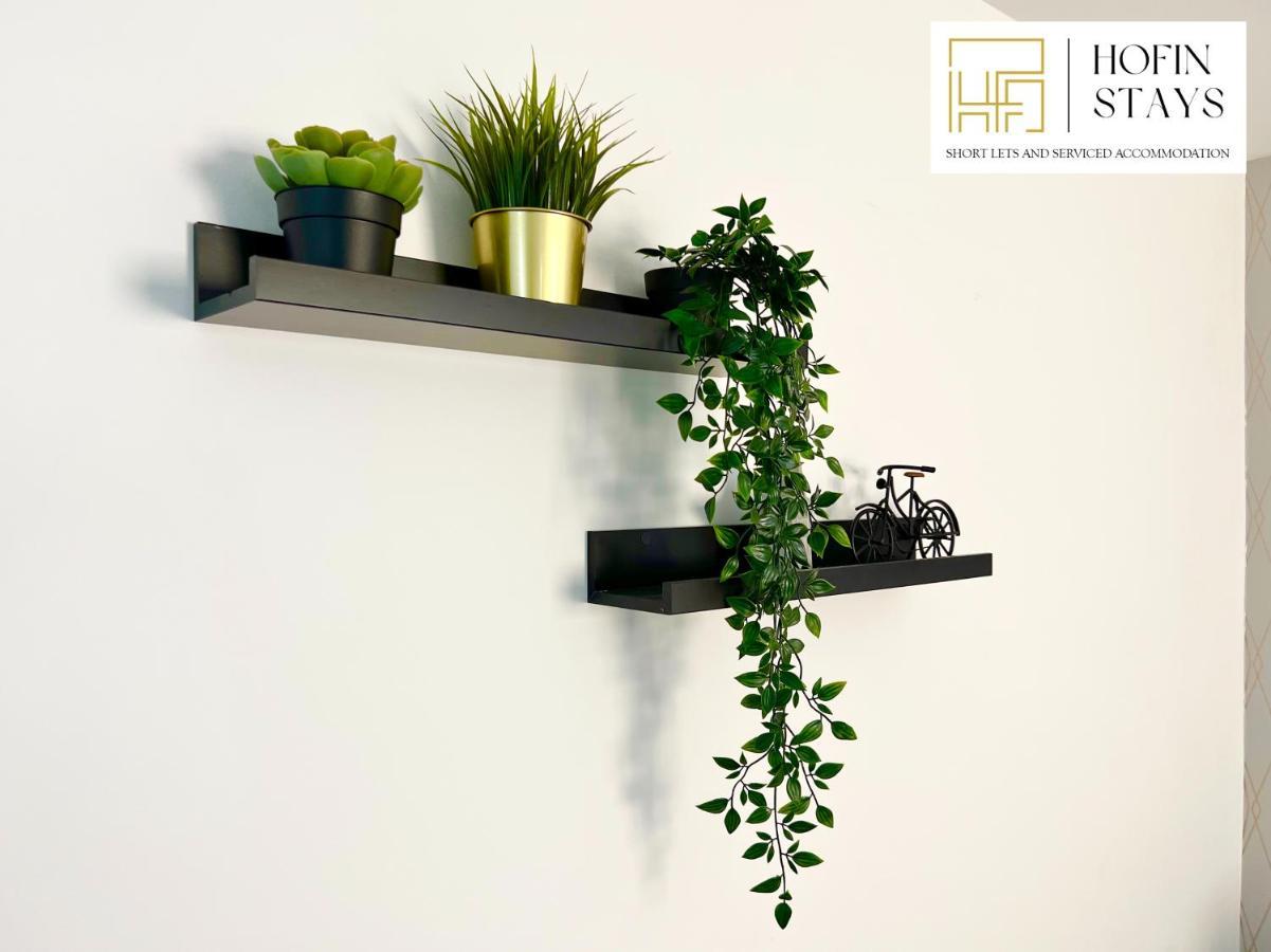 Weekly Or Monthly - Relocation & Business - 4 Guests - By Hofin Stays Short Lets & Serviced Apartment *